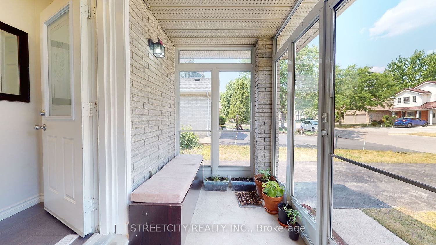 31 Christians Dr, unit null for sale - image #3