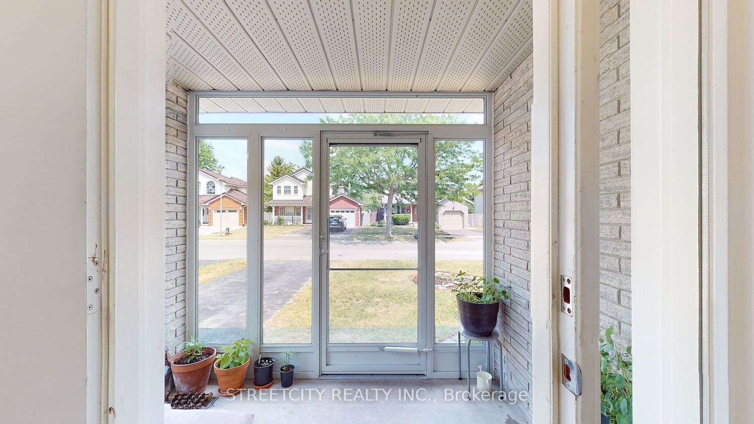 31 Christians Dr, unit null for sale - image #4