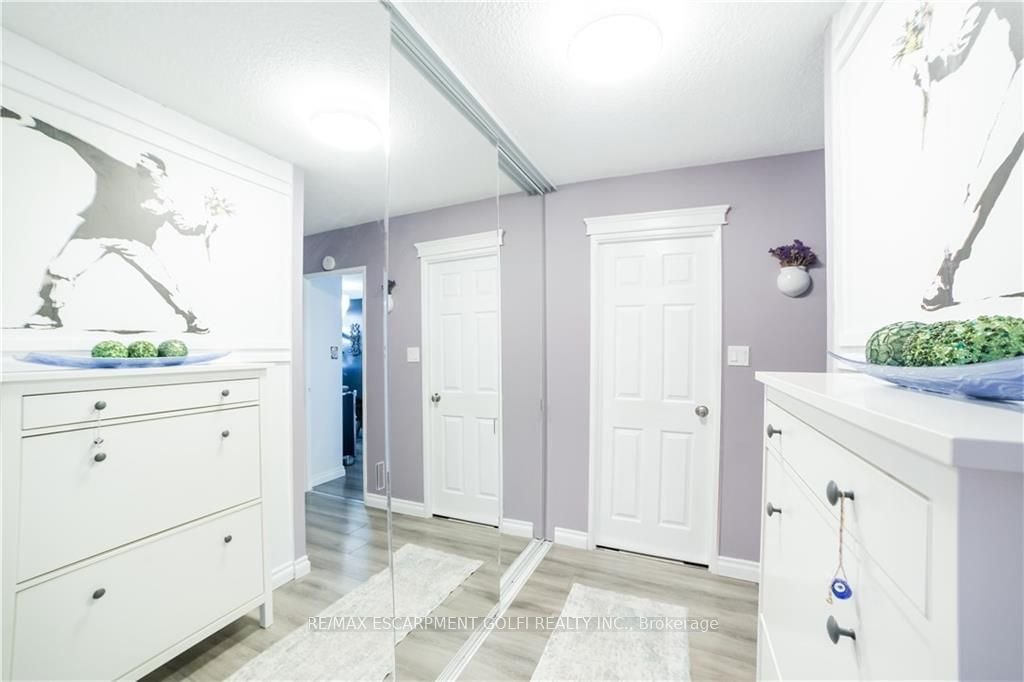 500 Green Rd, unit 614 for sale - image #16