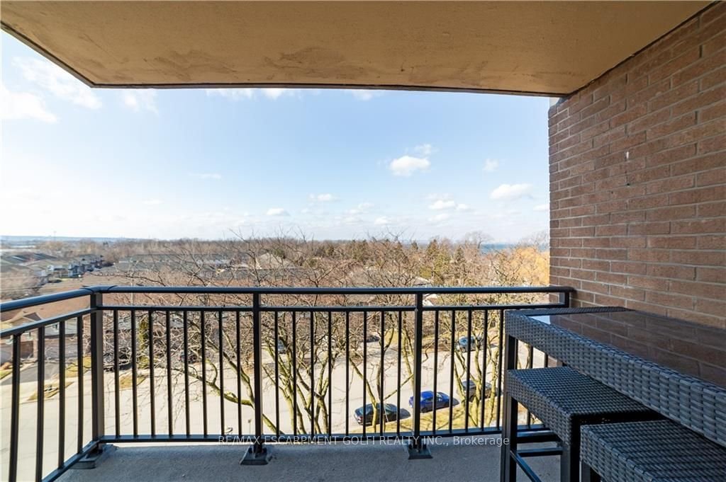 500 Green Rd, unit 614 for sale - image #27