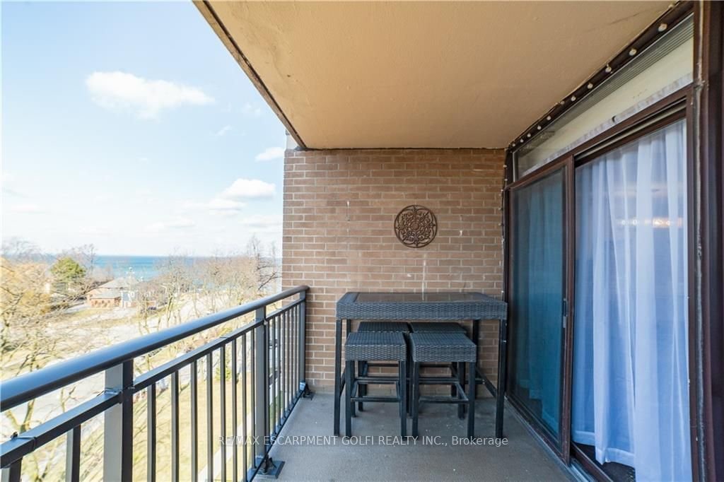500 Green Rd, unit 614 for sale - image #28