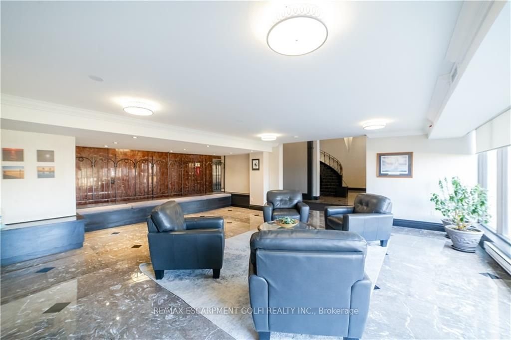 500 Green Rd, unit 614 for sale - image #33
