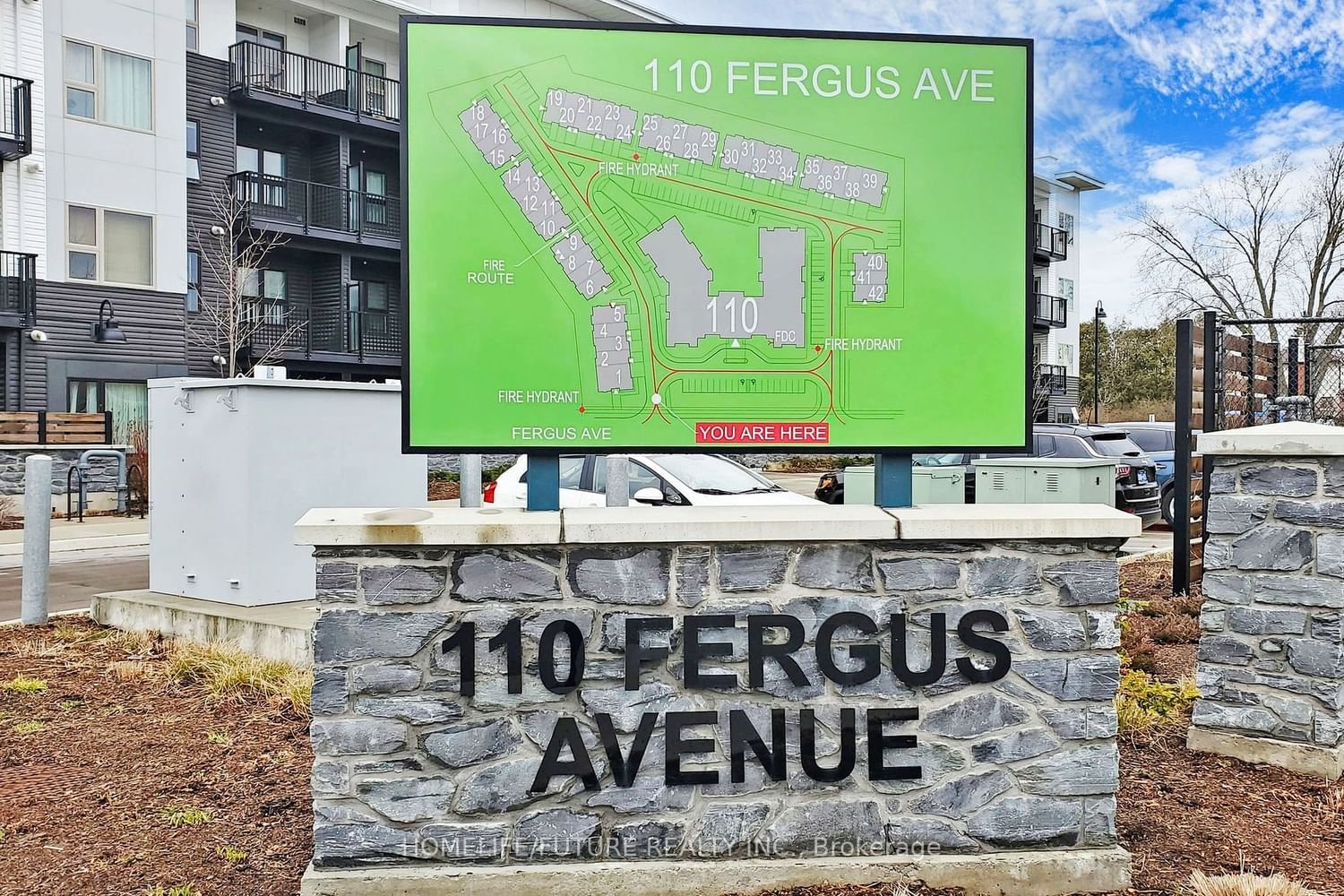 110 Fergus Ave, unit 128 for sale - image #2