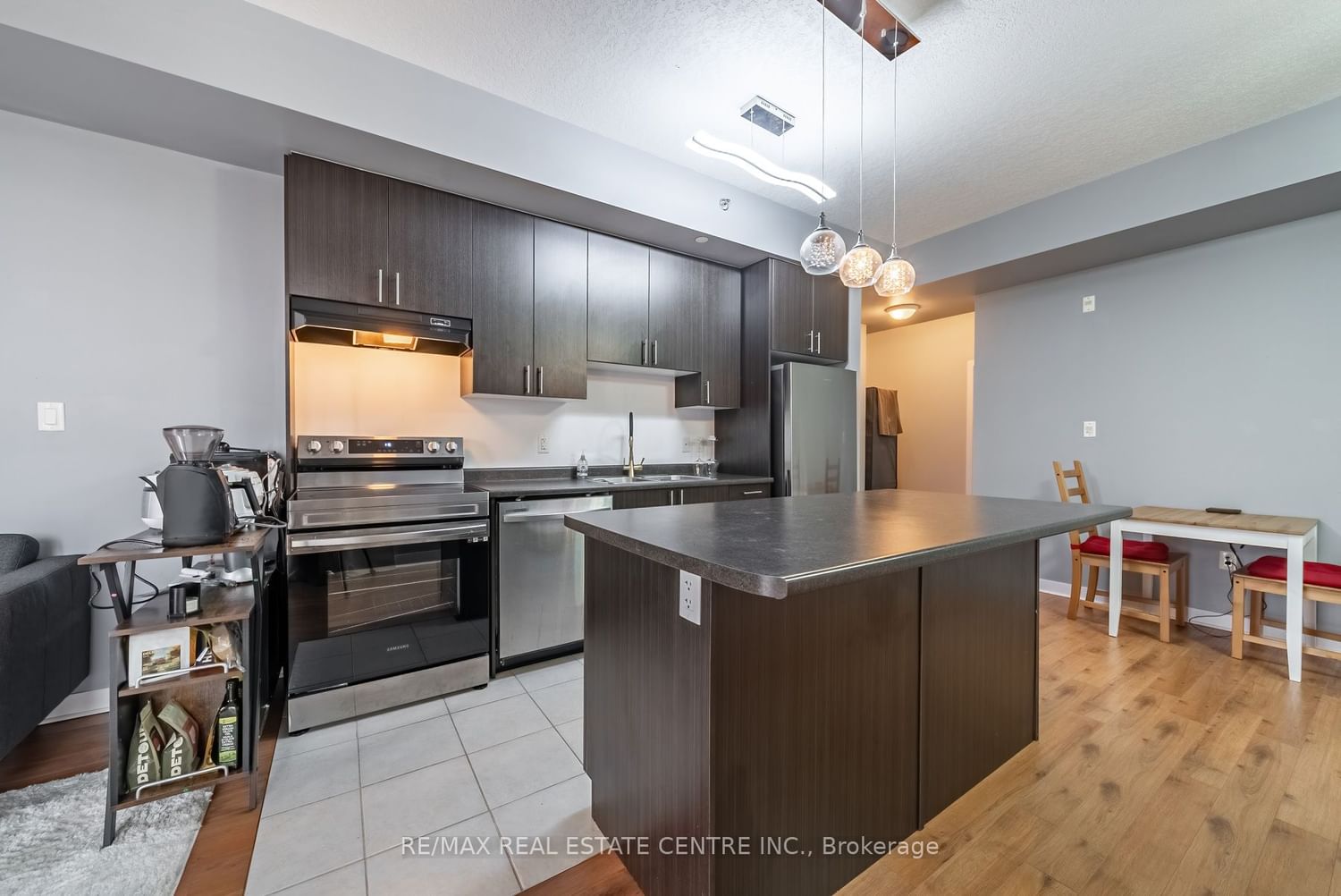 90 Charlton Ave W, unit 502 for sale - image #16