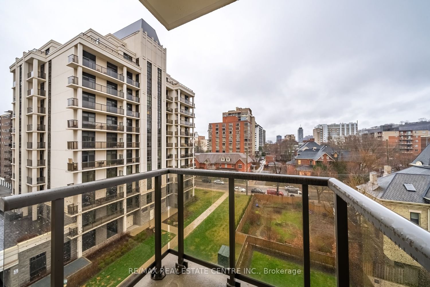 90 Charlton Ave W, unit 502 for sale - image #26