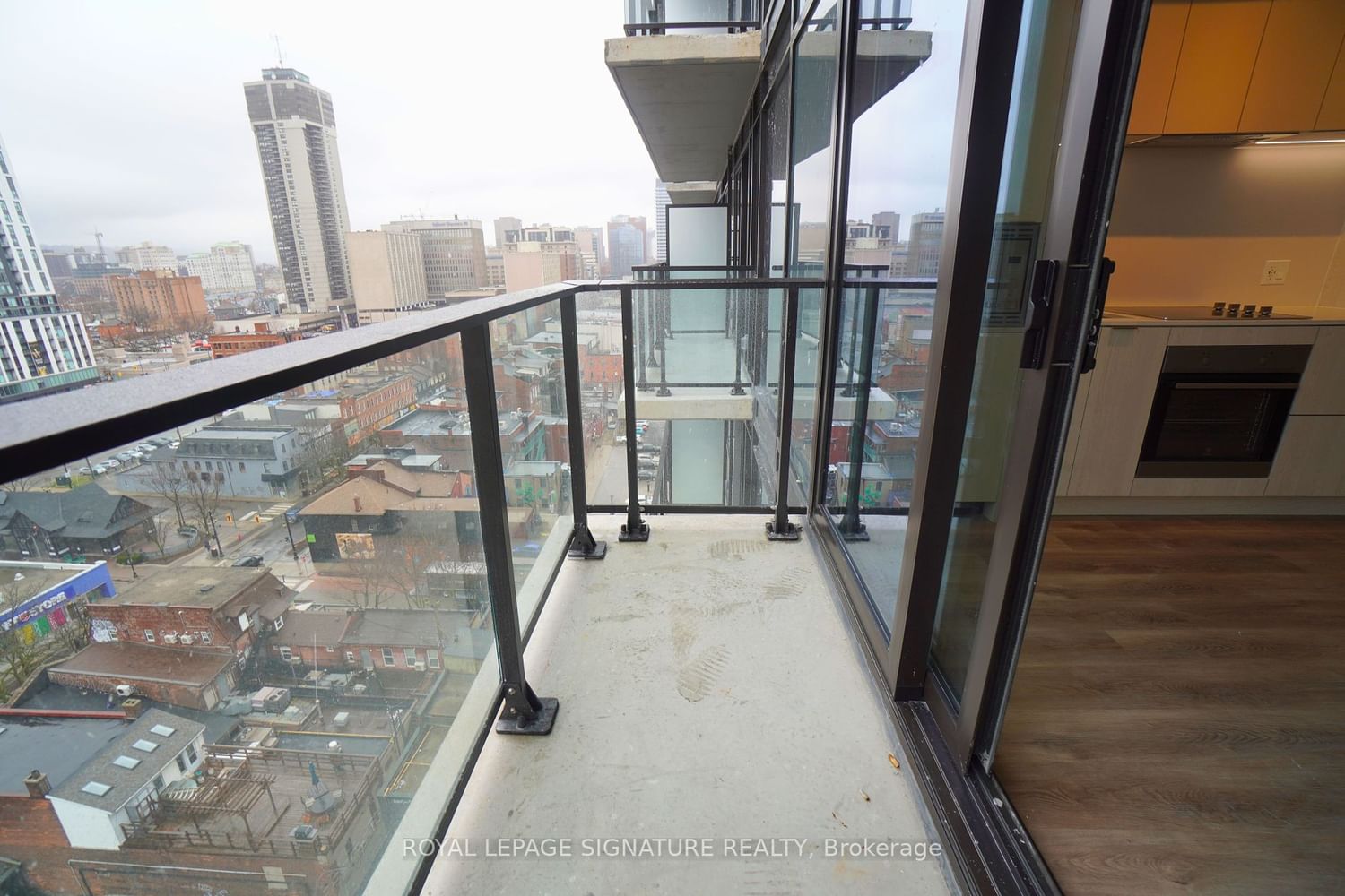 1 Jarvis St, unit 1403 for rent