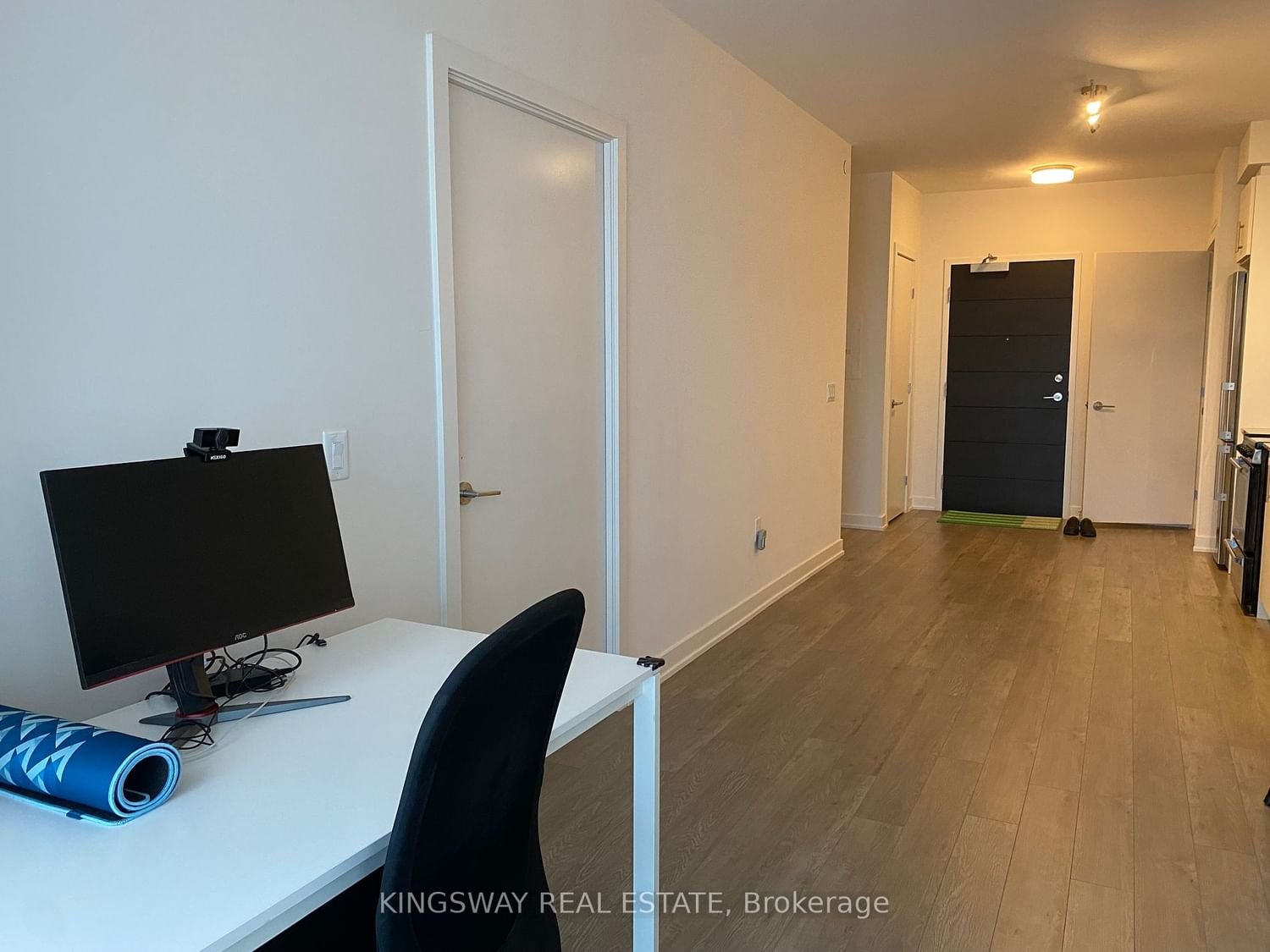 212 King William St, unit 719 for rent - image #20