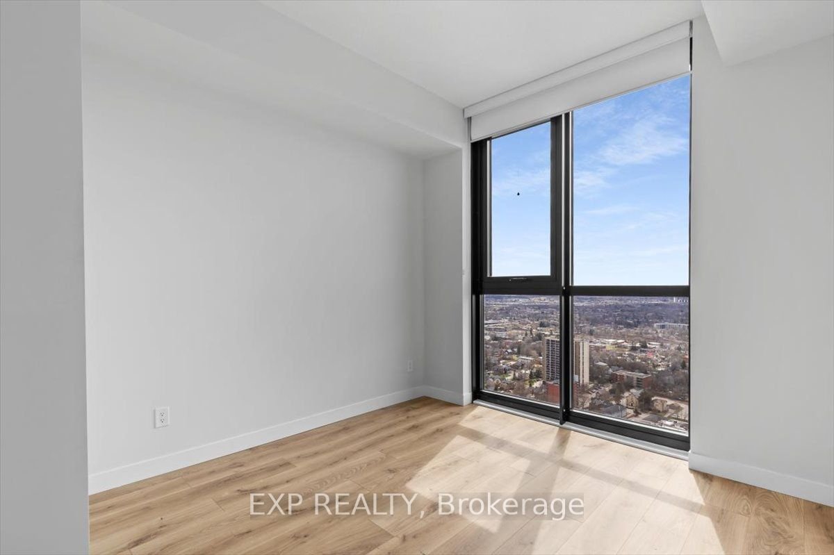 60 Frederick St, unit 3813 for rent - image #13