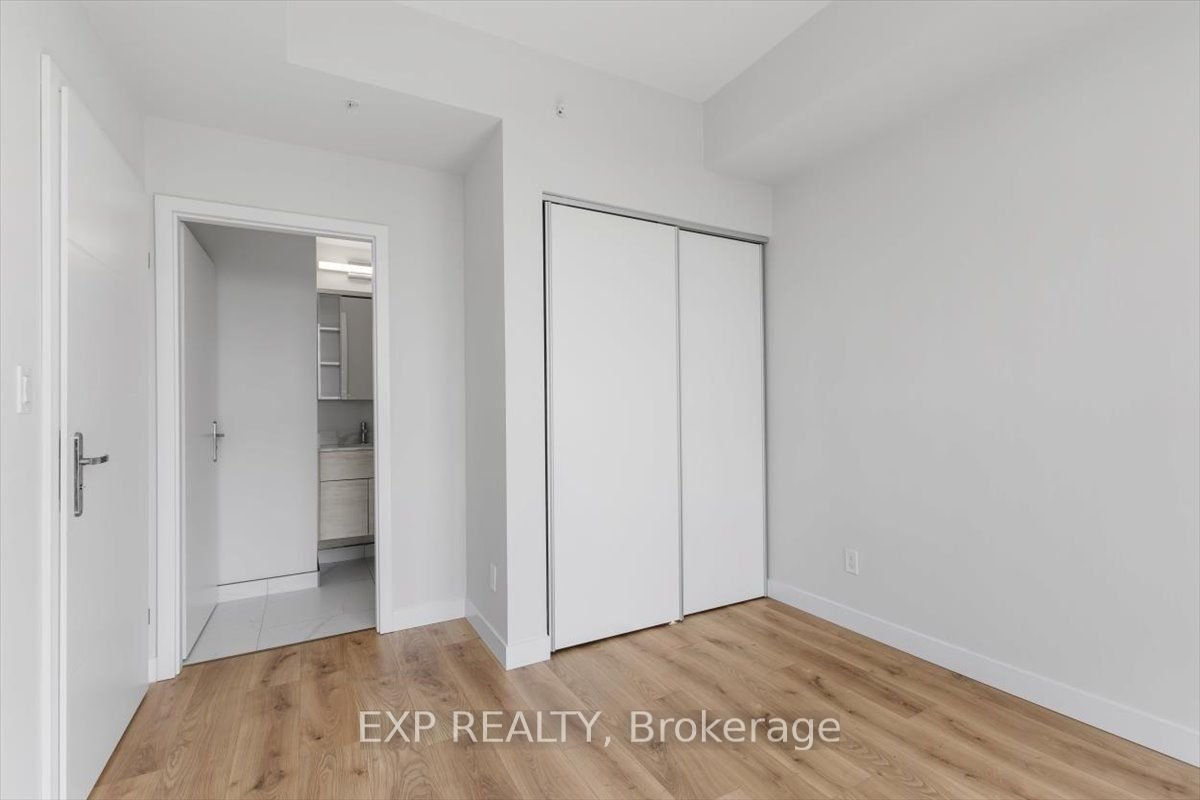 60 Frederick St, unit 3813 for rent - image #16