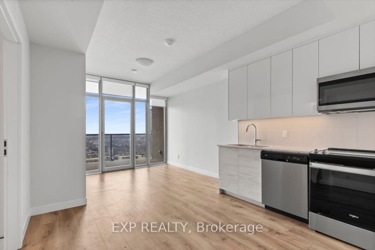 60 Frederick St, unit 3813 for rent - image #5