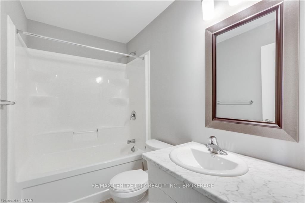 2070 Meadowgate Blvd, unit 106 for sale - image #39