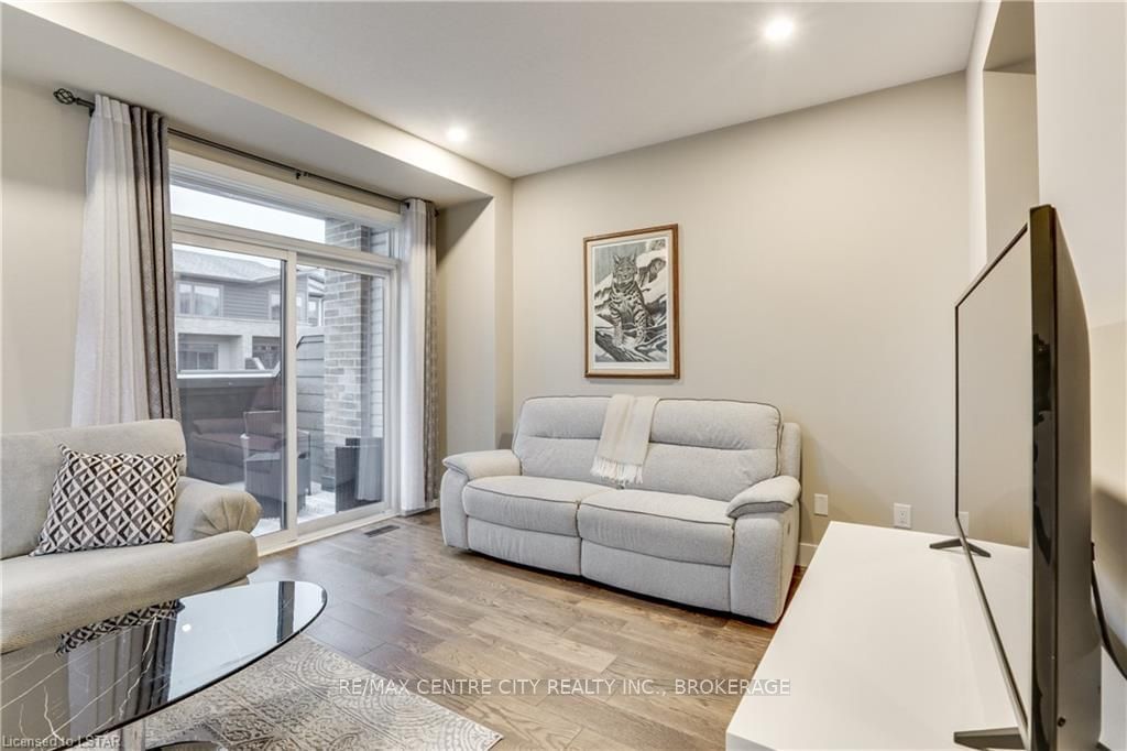 2070 Meadowgate Blvd, unit 1 for sale - image #27