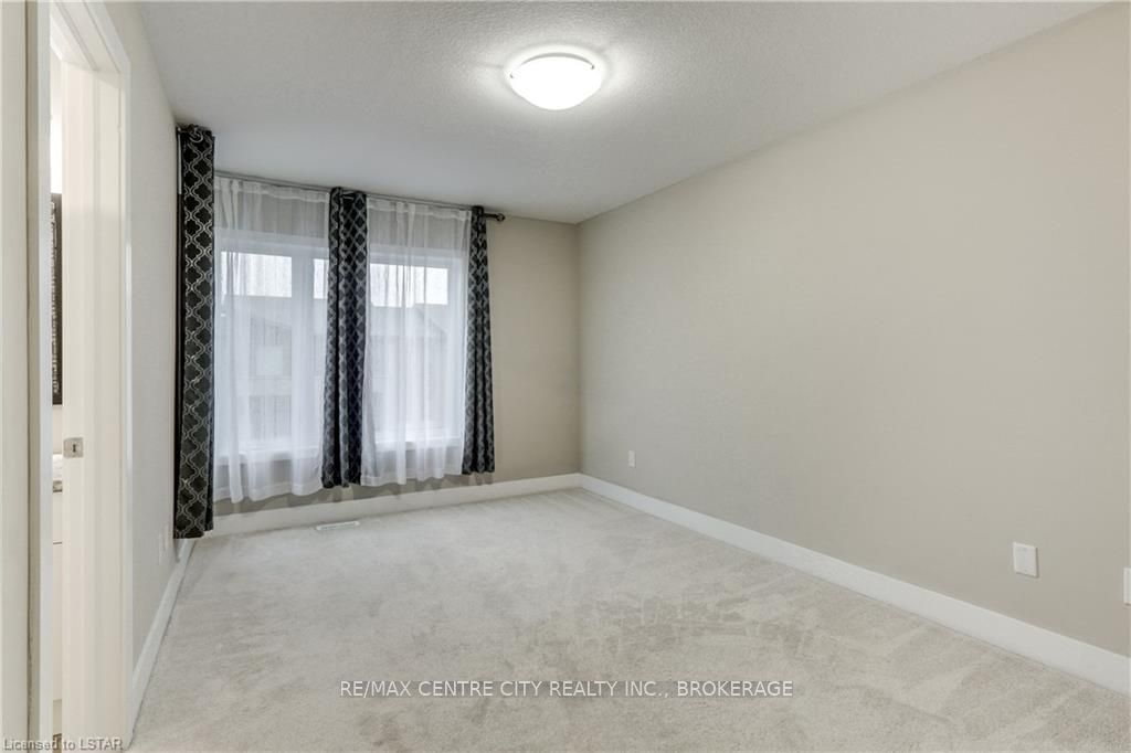 2070 Meadowgate Blvd, unit 1 for sale - image #36