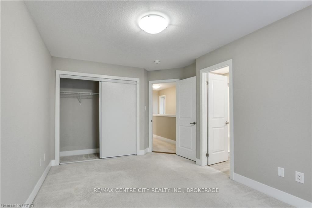 2070 Meadowgate Blvd, unit 1 for sale - image #38