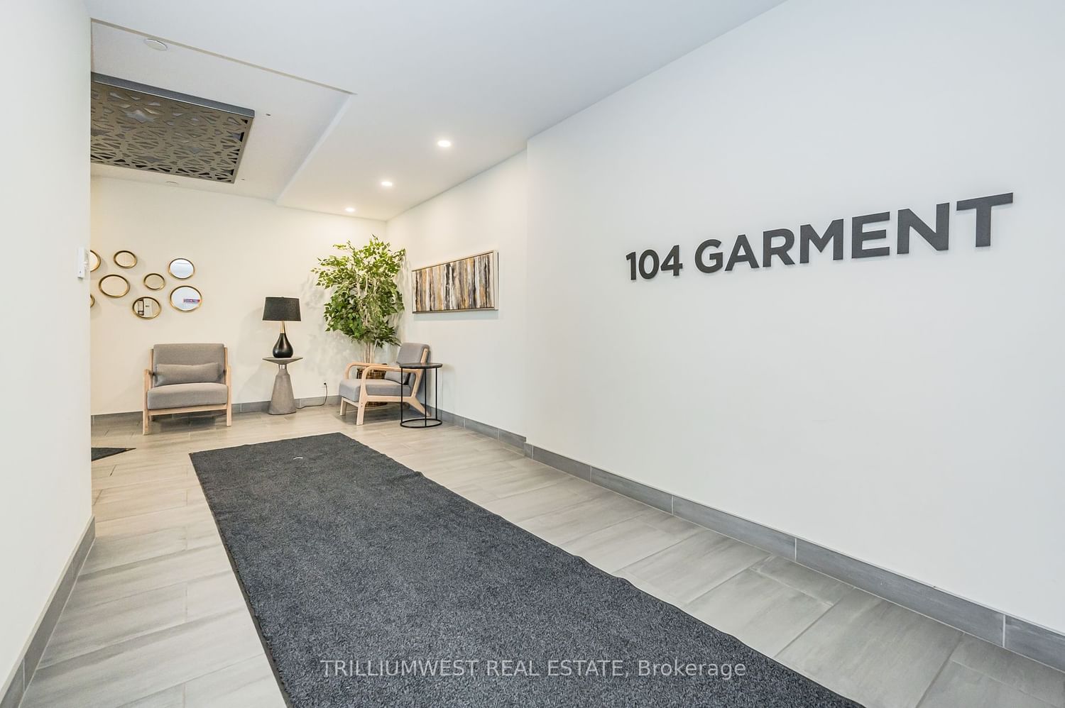 104 Garment St S, unit 1509 for sale - image #3