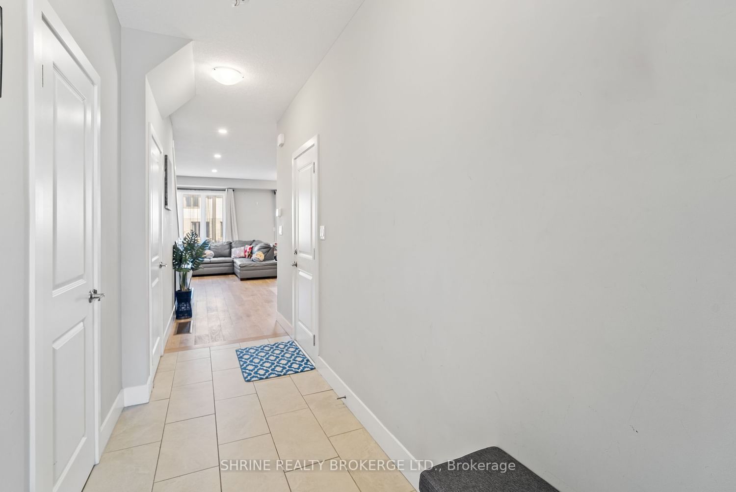 745 Chelton Rd, unit 9 for sale - image #5