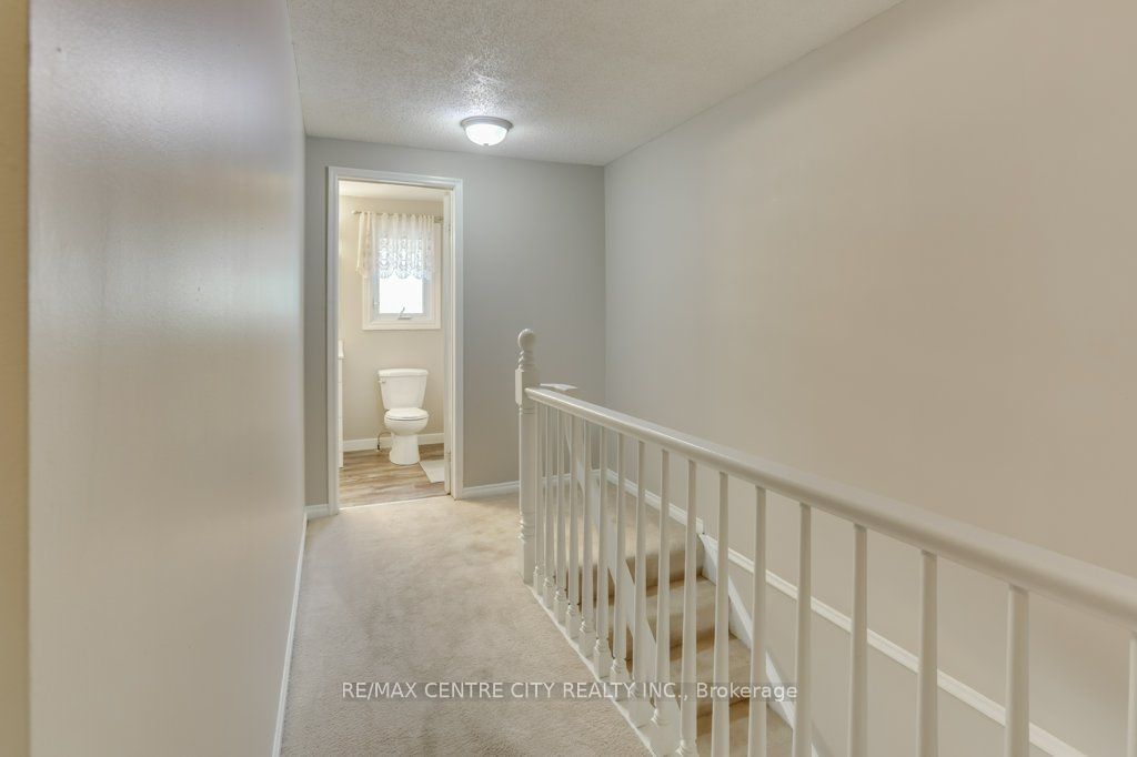 25 Erica Cres, unit 52 for sale - image #26