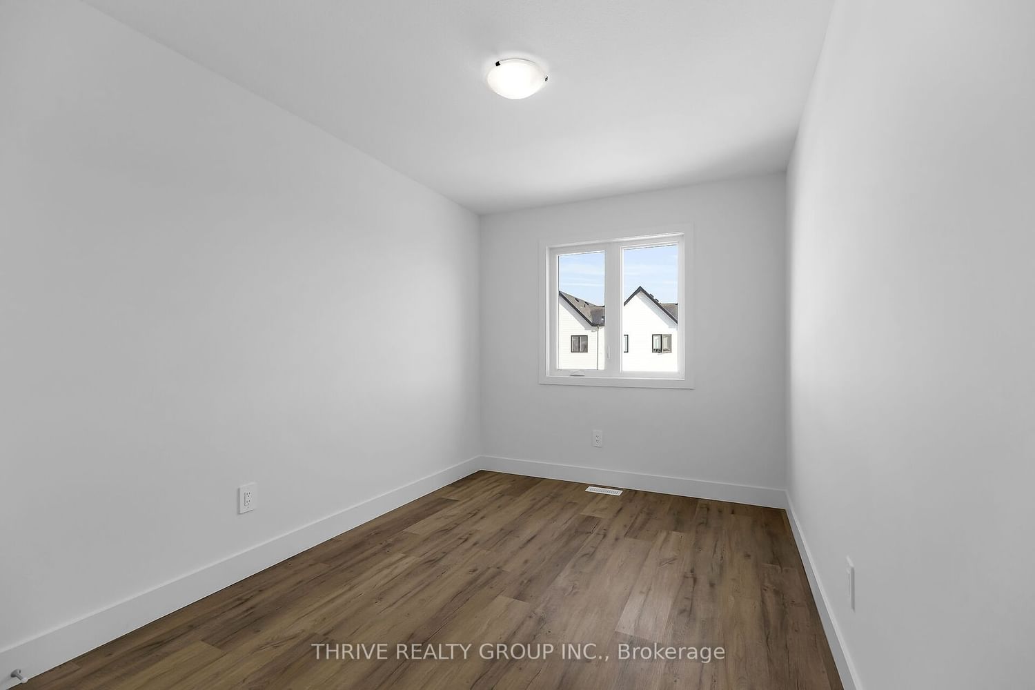 1595 Capri Cres, unit 70 for sale - image #26