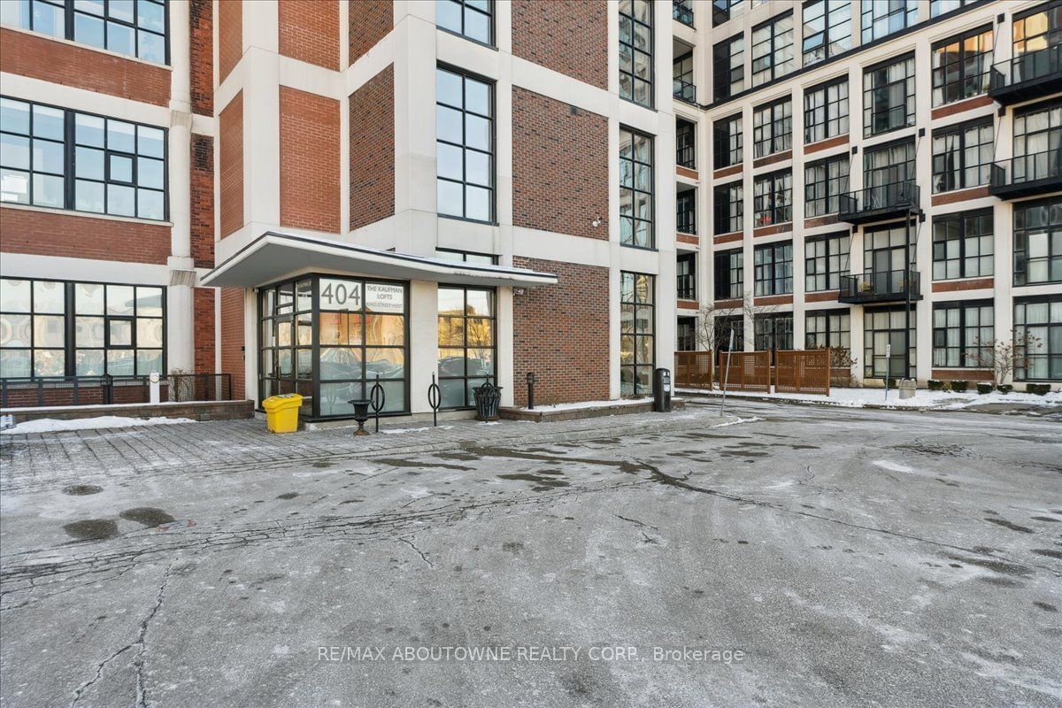 404 King St W, unit 232 for sale - image #29