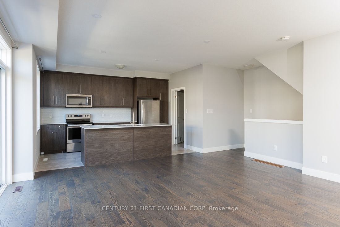 2070 Meadowgate Blvd, unit 29 for sale - image #10