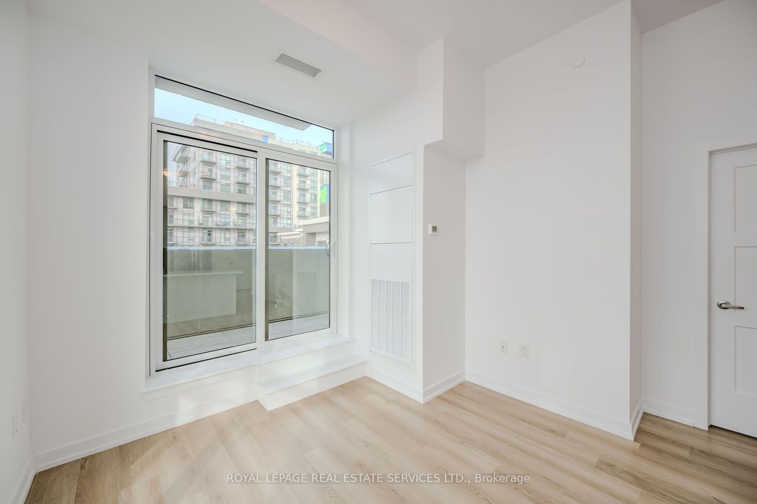 470 Dundas St E, unit 517 for rent - image #11