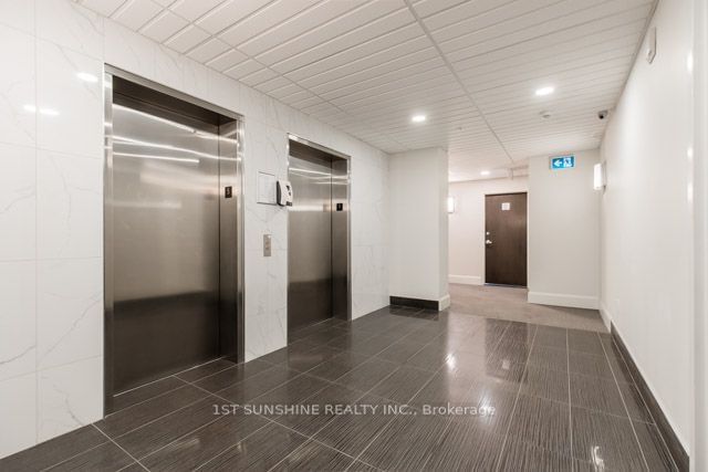 112 King St E, unit 505 for sale