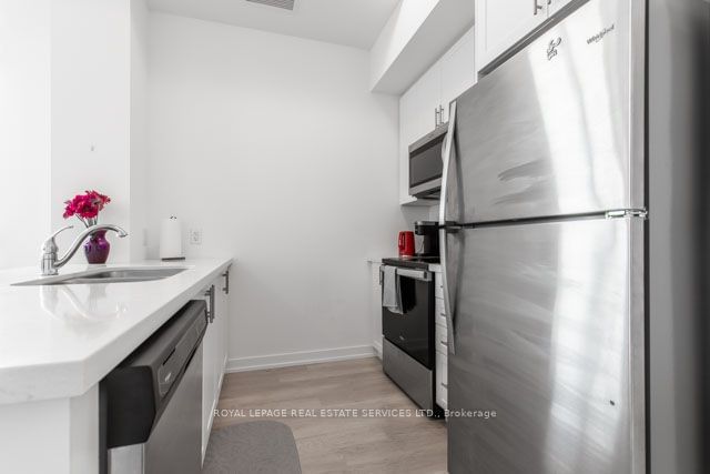 460 DUNDAS St E, unit 519 for rent