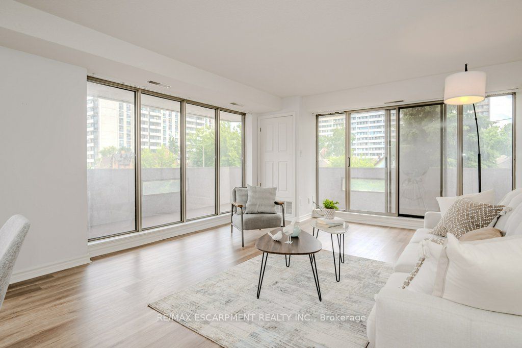 67 Caroline St S, unit 302 for sale - image #22