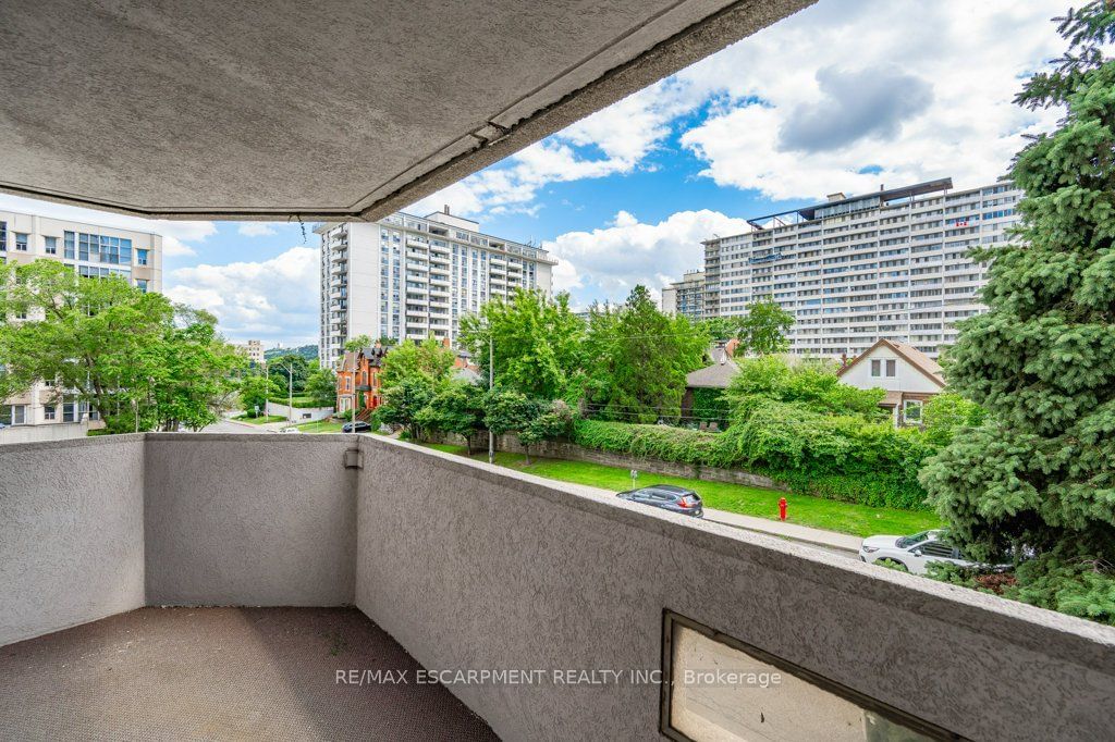 67 Caroline St S, unit 302 for sale - image #28