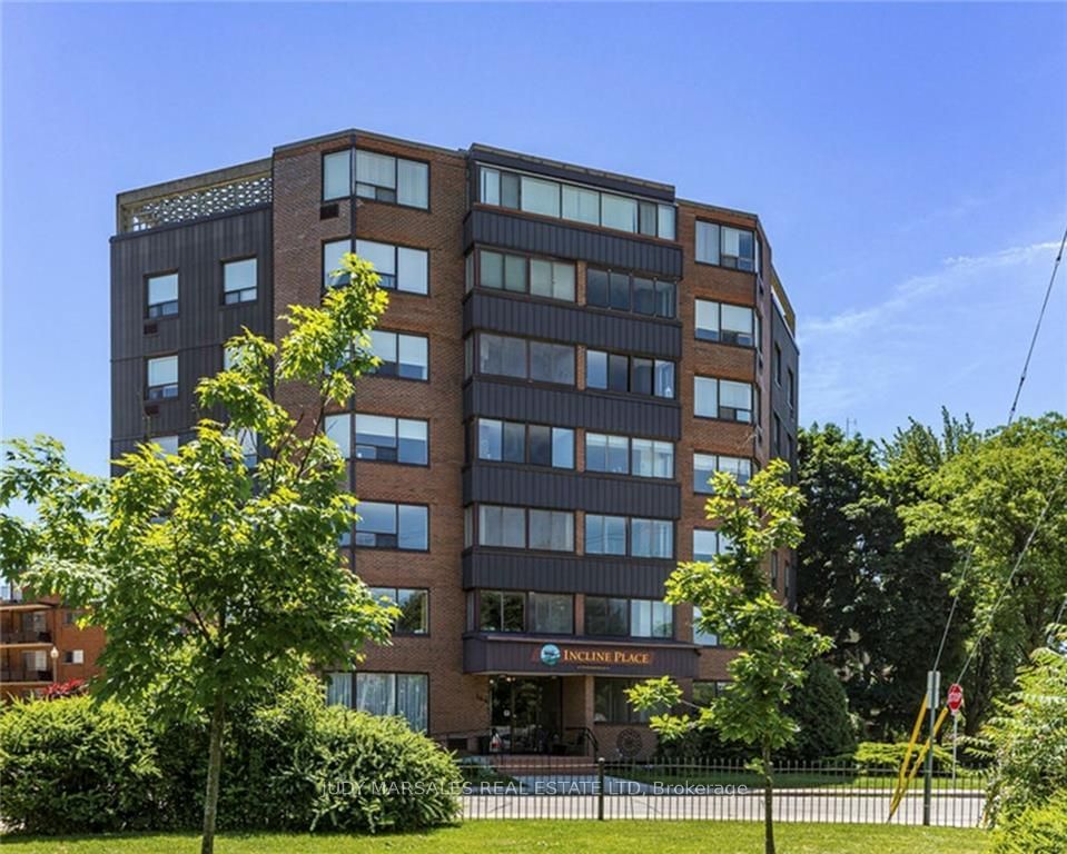 166 Mountain Park Ave, unit 701 for sale