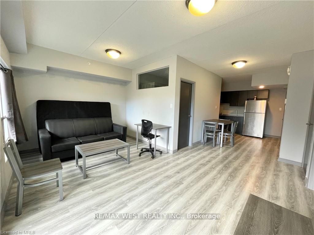 275 Larch St, unit G212 for sale - image #15