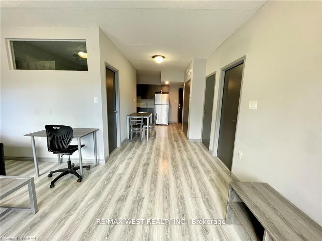 275 Larch St, unit G212 for sale - image #6