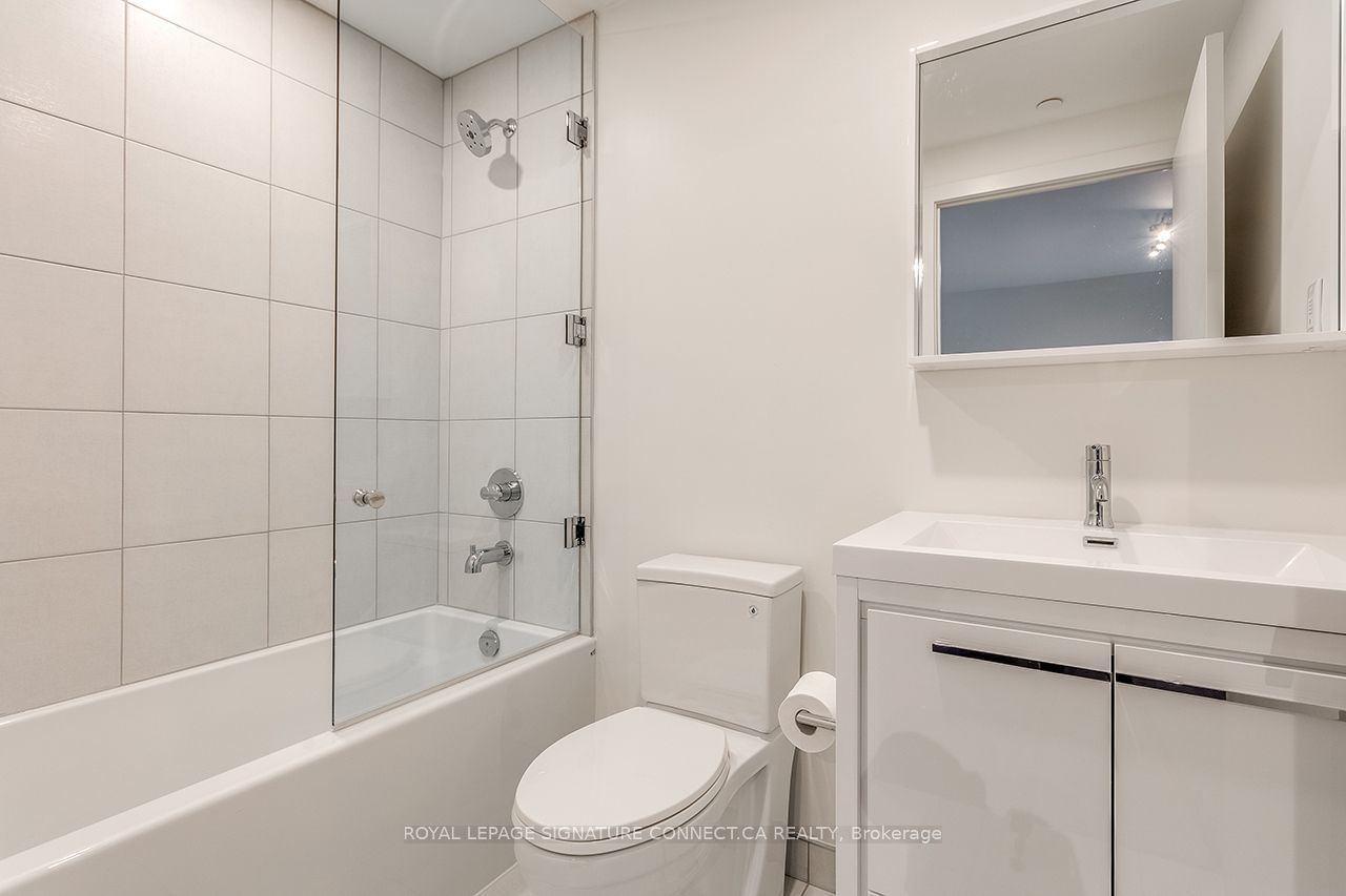 212 King William St, unit 705 for rent - image #19