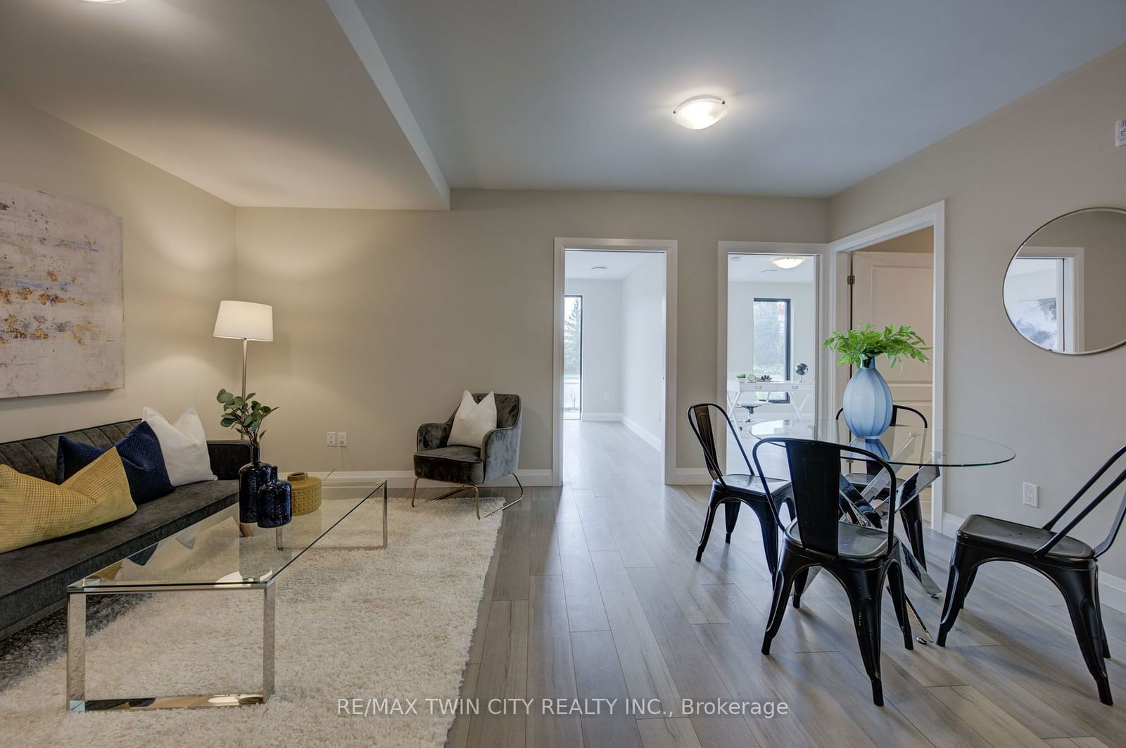 5 Wake Robin Dr, unit 113 for sale - image #17