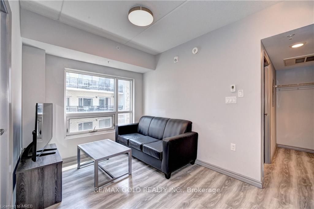 275 Larch St, unit G304 for sale - image #3