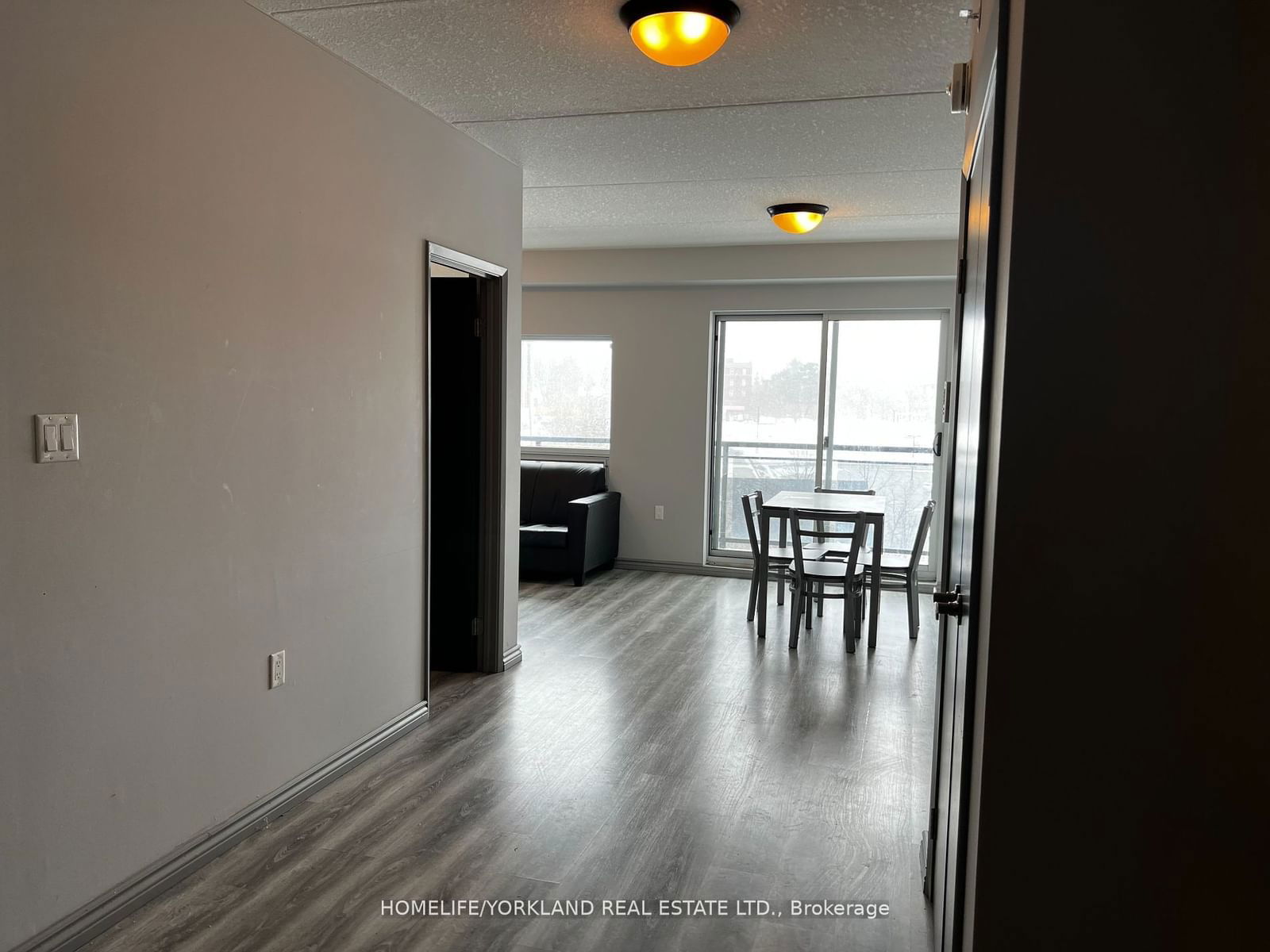 275 Larch St, unit G307 for sale - image #2