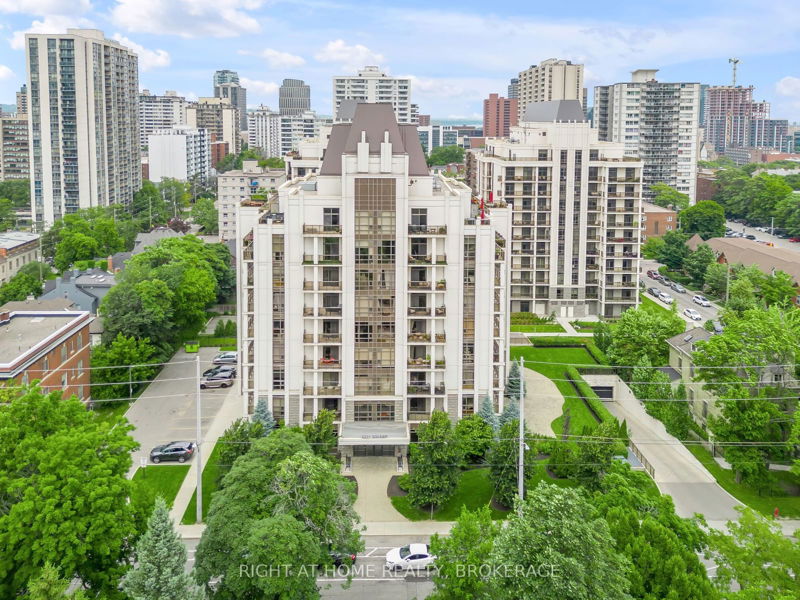 90 Charlton Ave W, unit 205 for sale - image #1