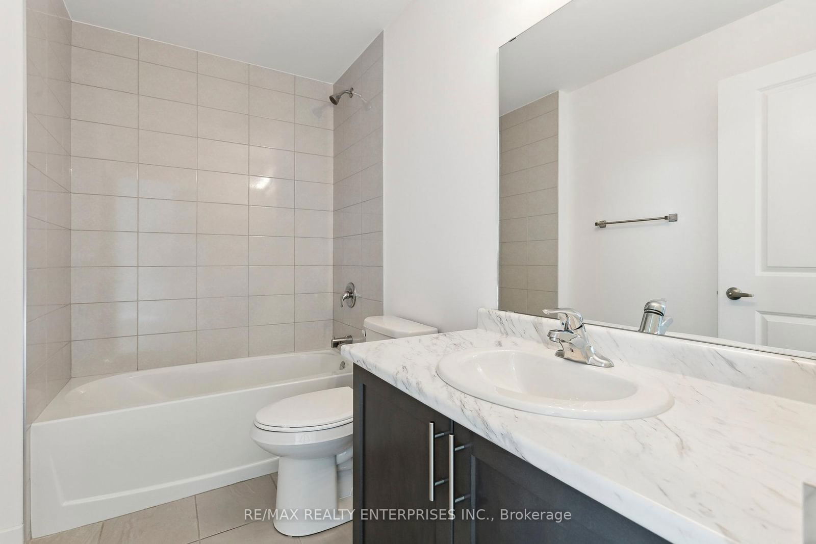 460 Dundas St E, unit 410 for sale - image #13