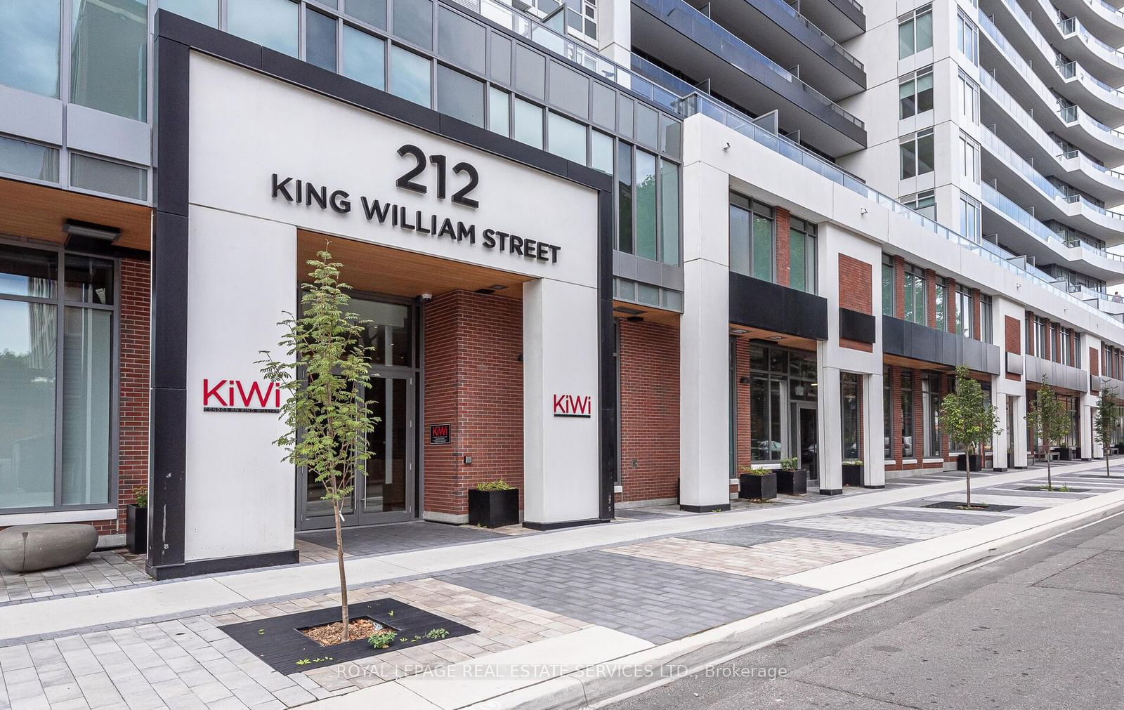 212 King William St, unit 708 for rent