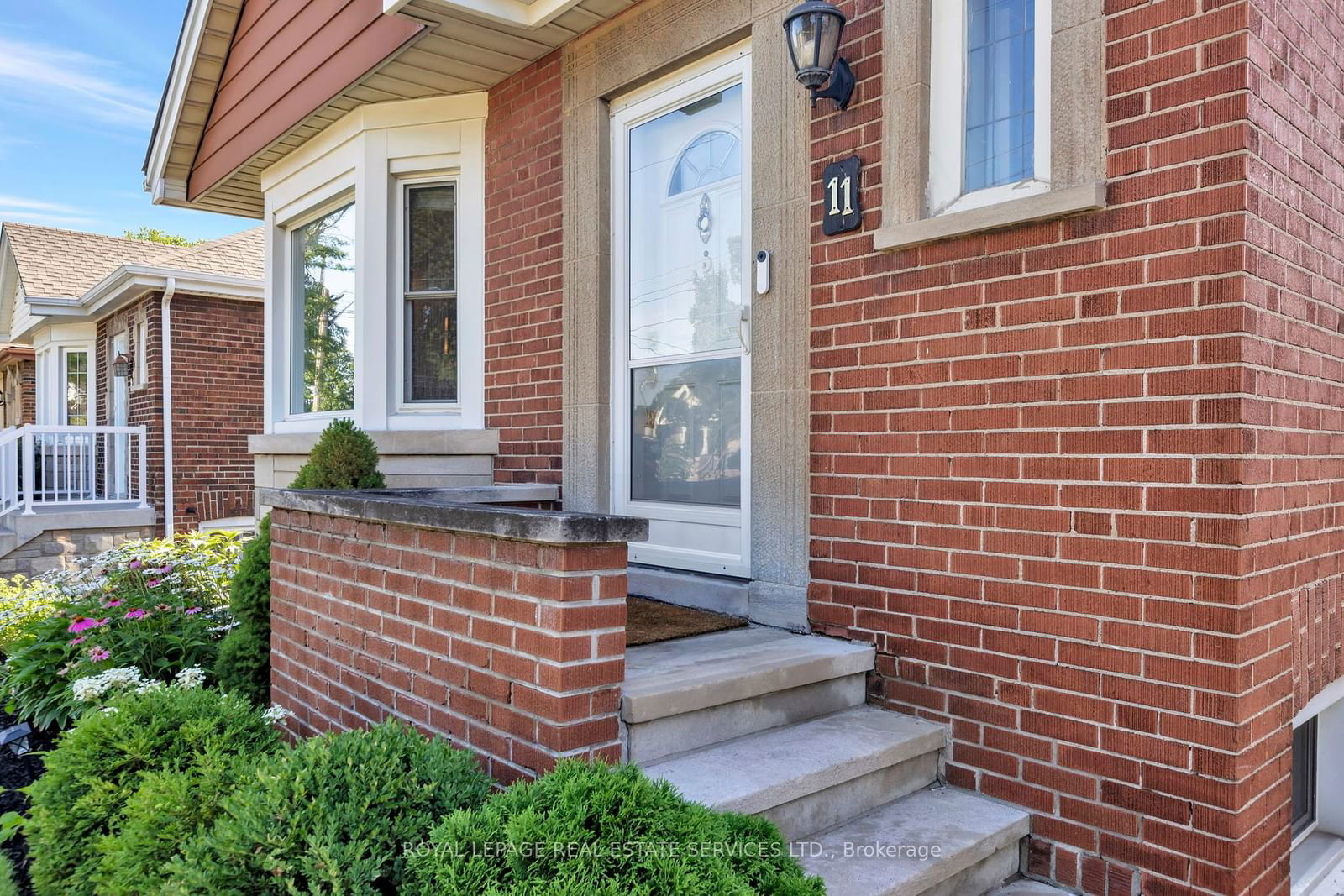 11 Wavell Ave for sale  - image #4