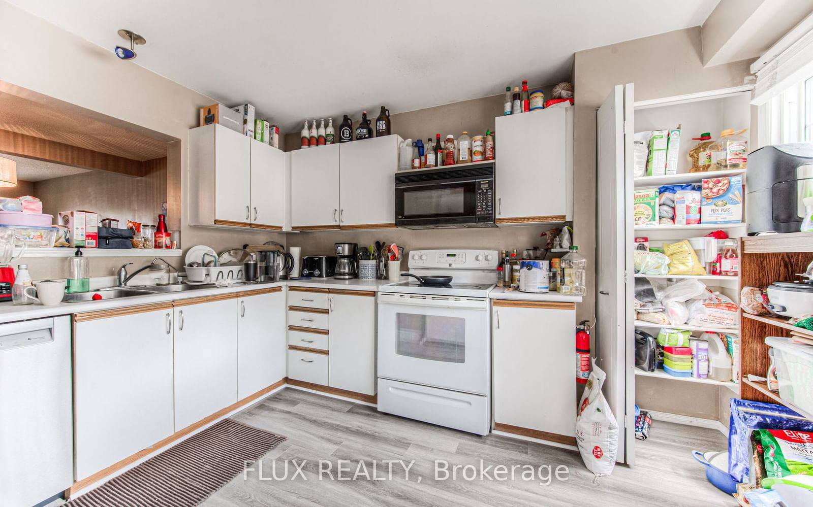 250 Keats Way, unit 26 for sale