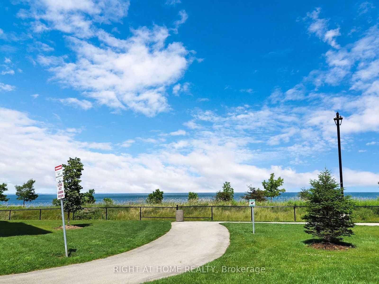 101 Shoreview Pl, unit 111 for sale - image #32