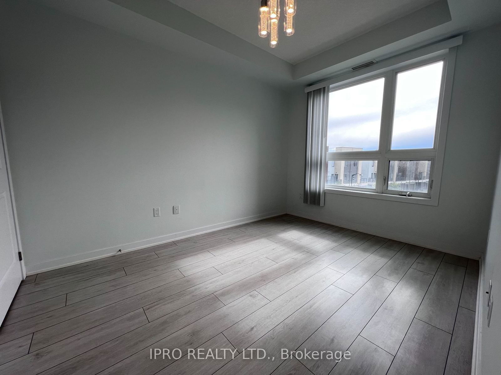 101 Shoreview Pl, unit 326 for rent - image #8