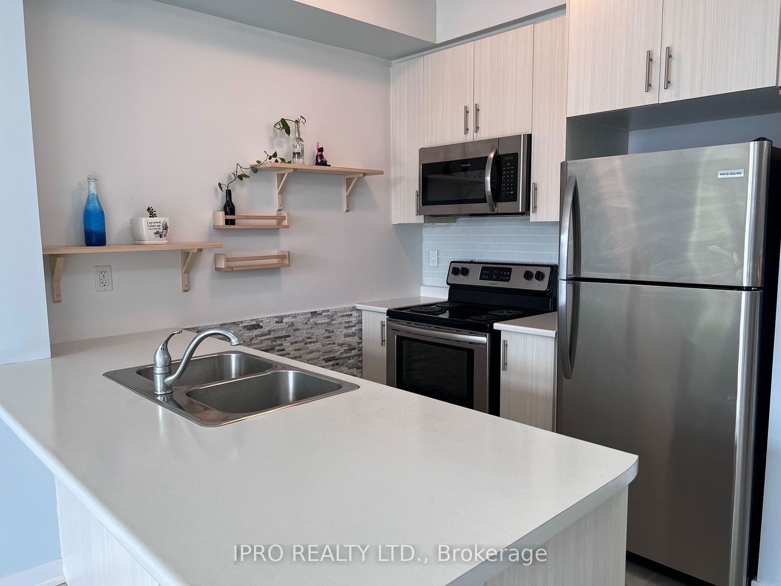 101 Shoreview Pl, unit 326 for sale - image #6