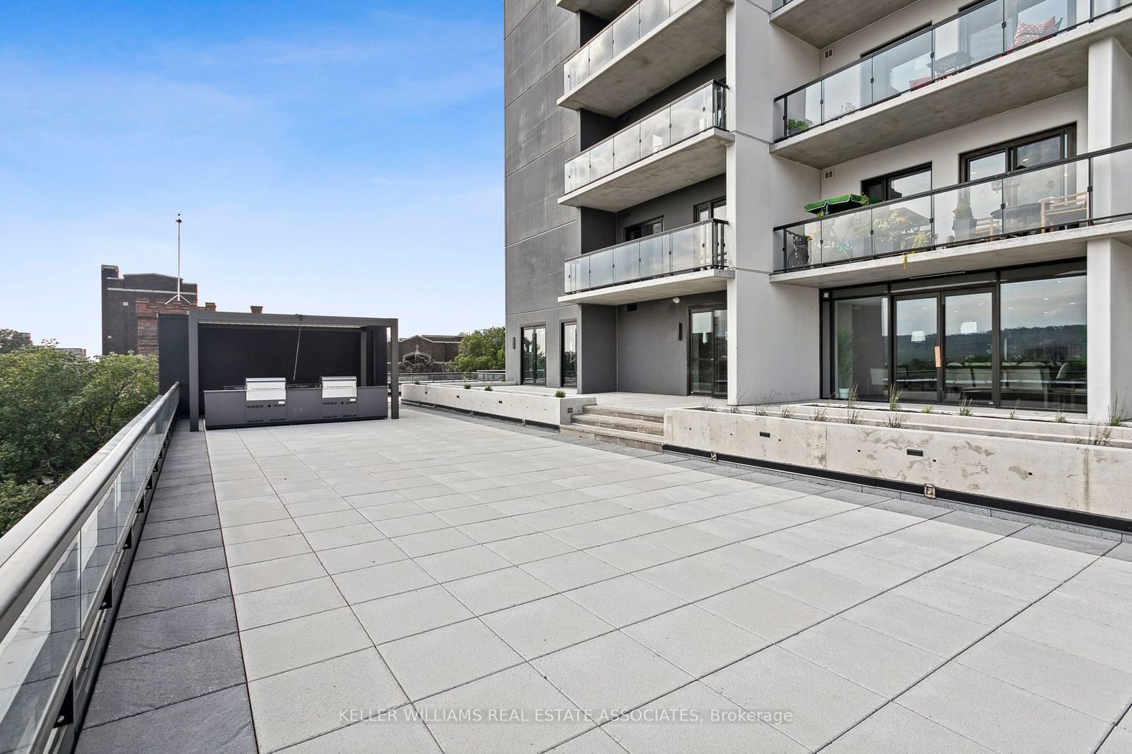 15 Queen St S, unit 2013 for sale - image #25