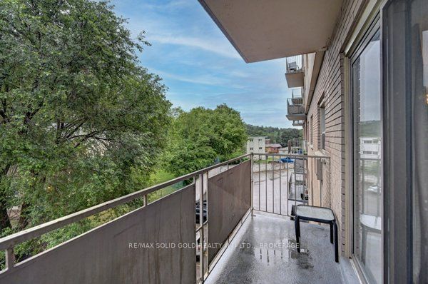 283 FAIRWAY Rd N, unit 306 for rent - image #24