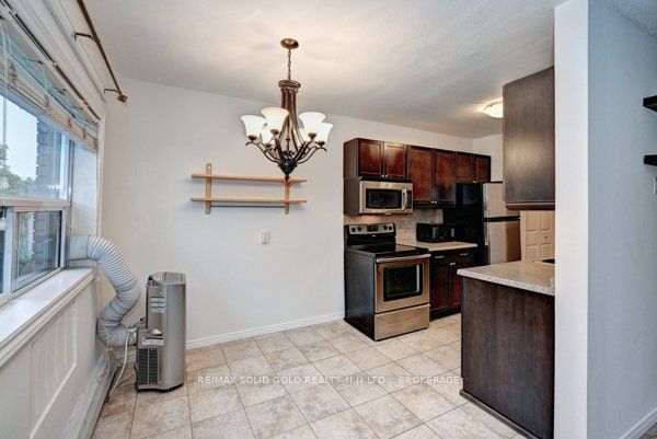 283 FAIRWAY Rd N, unit 306 for rent - image #8