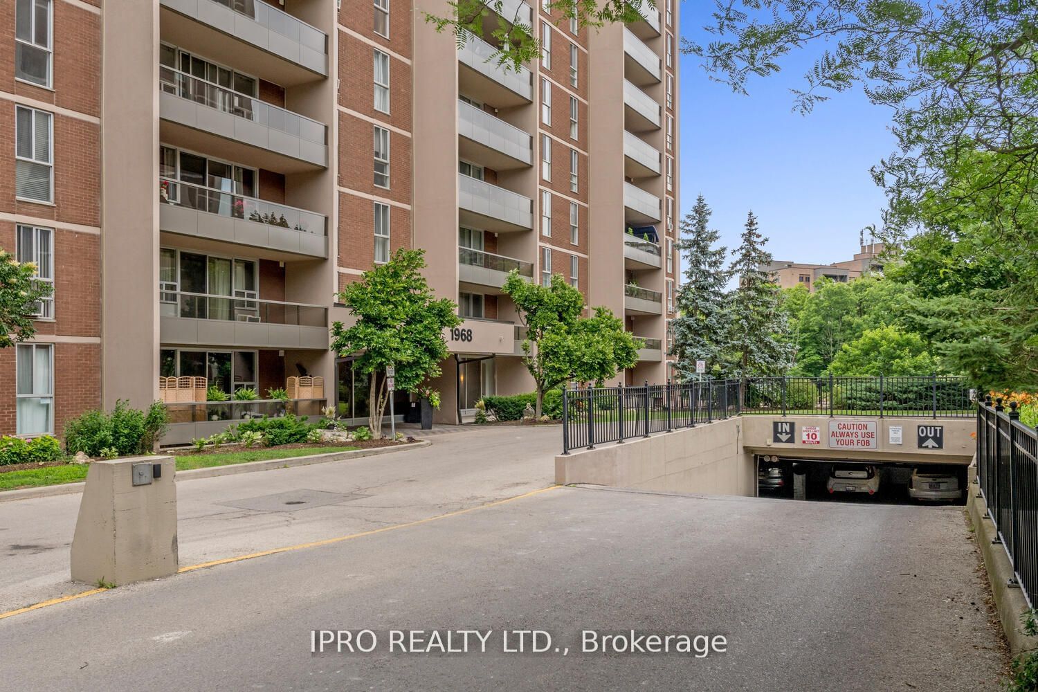 1968 Main St W, unit 1004 for sale