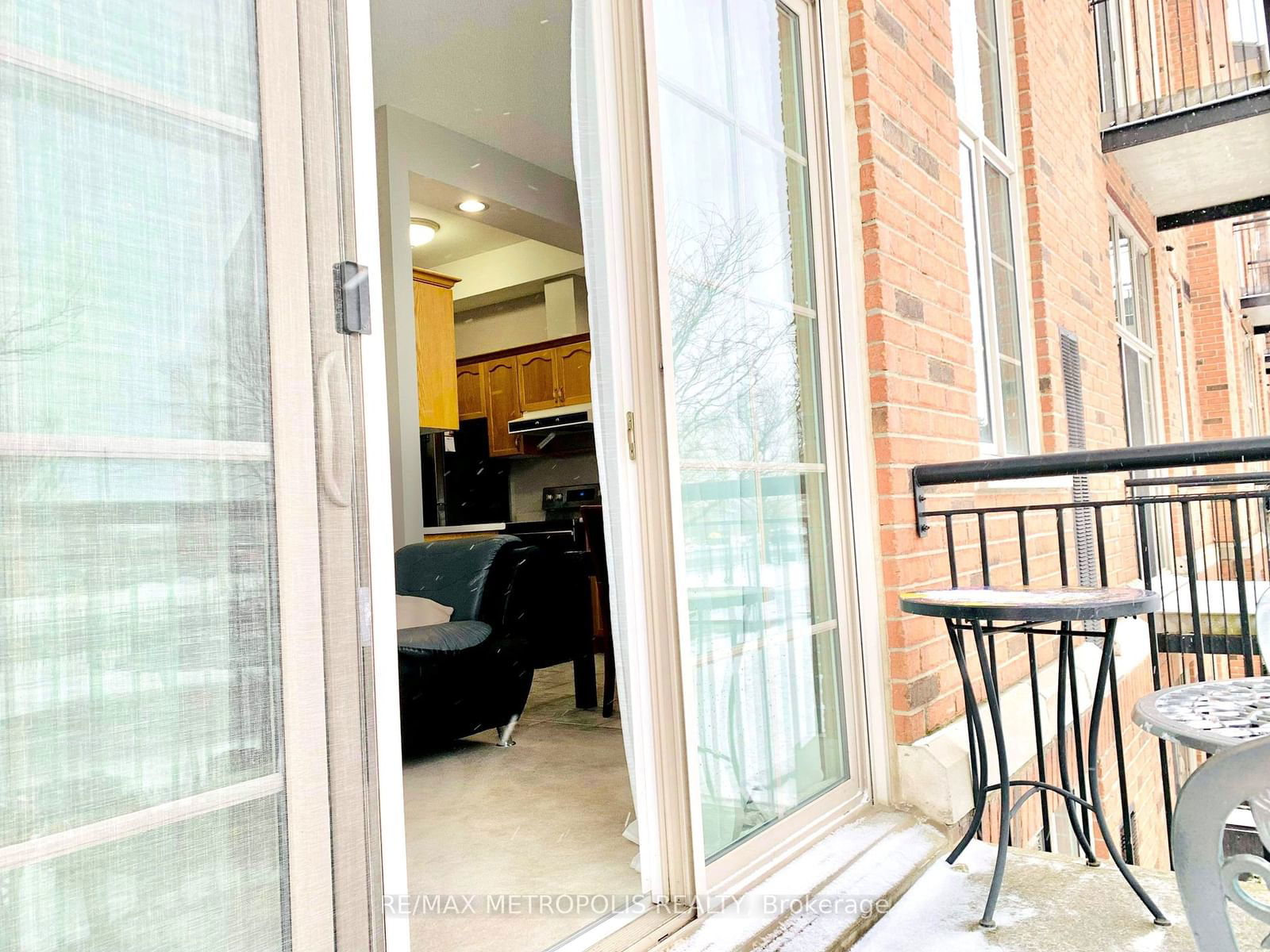 262 Dundas St E, unit 210 for sale - image #11