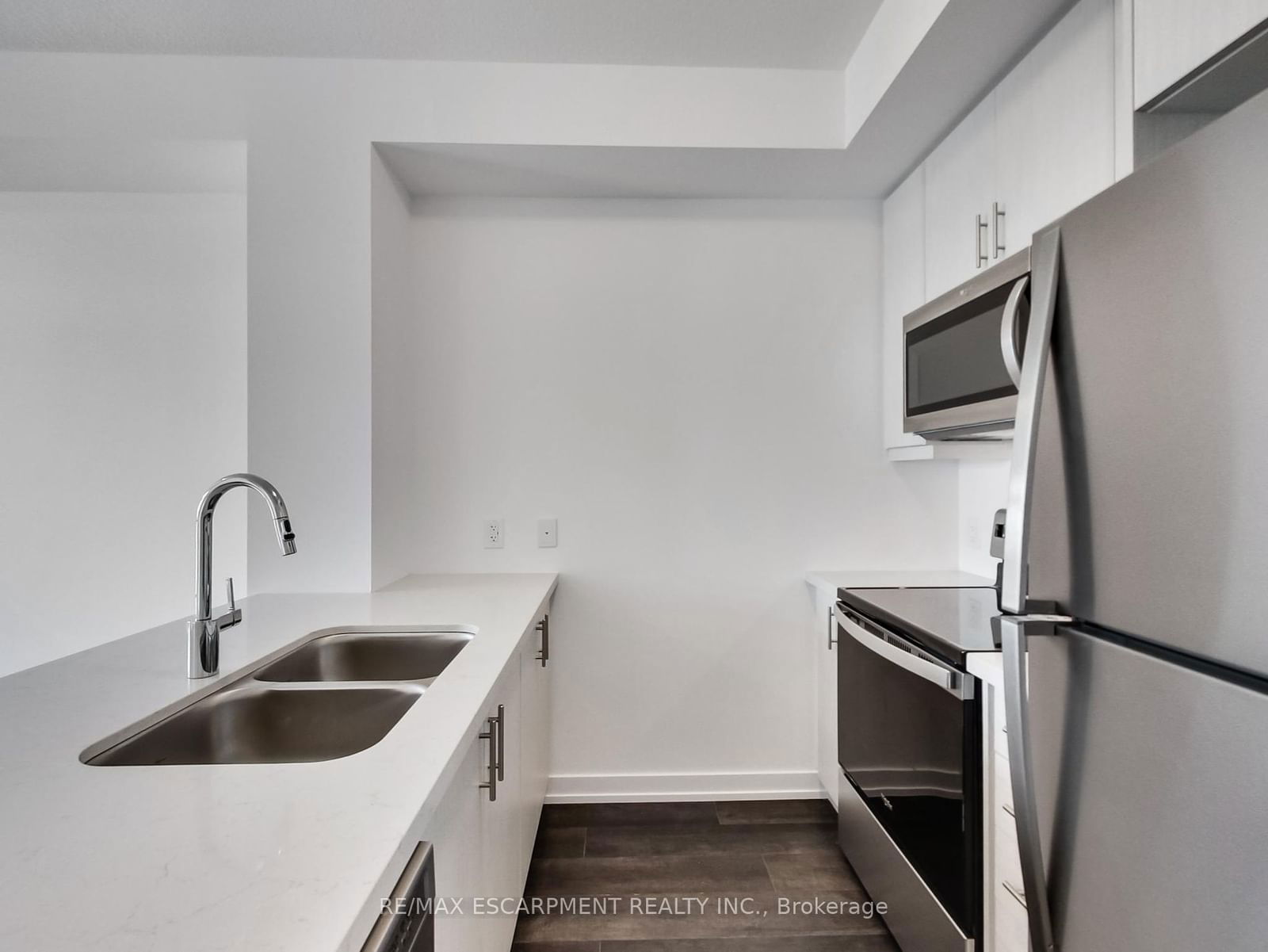 470 Dundas St E, unit 708 for sale - image #9